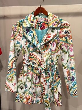 Spring Jacket. 3 Sisters. Retired. NEW. Size Medium